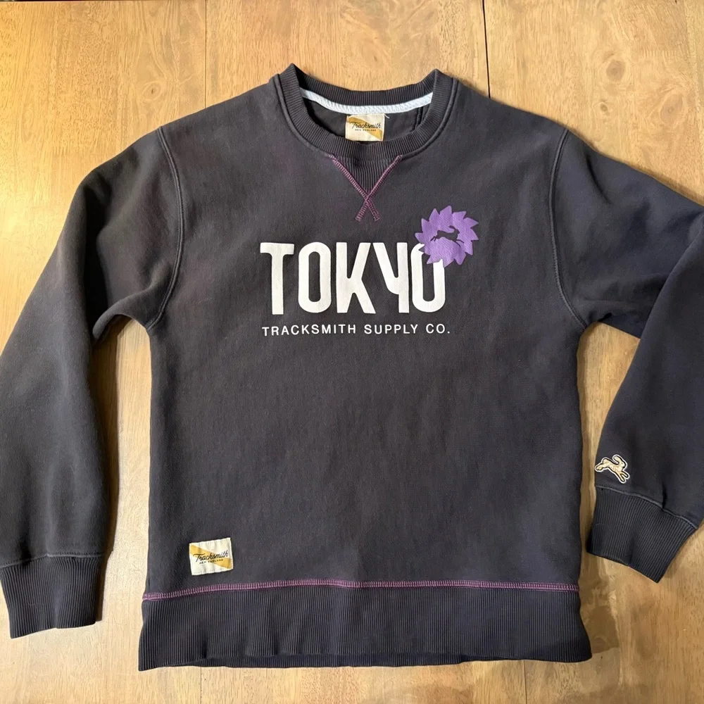 Tracksmith Limited Edition Trackhouse Crew - Toyko '25, XS - Picture 3 of 10